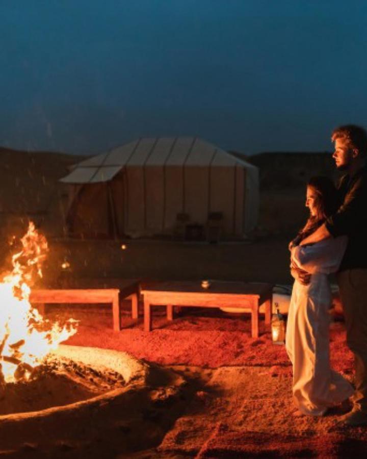 Authentic Desert Luxury Camp 梅尔祖卡 外观 照片