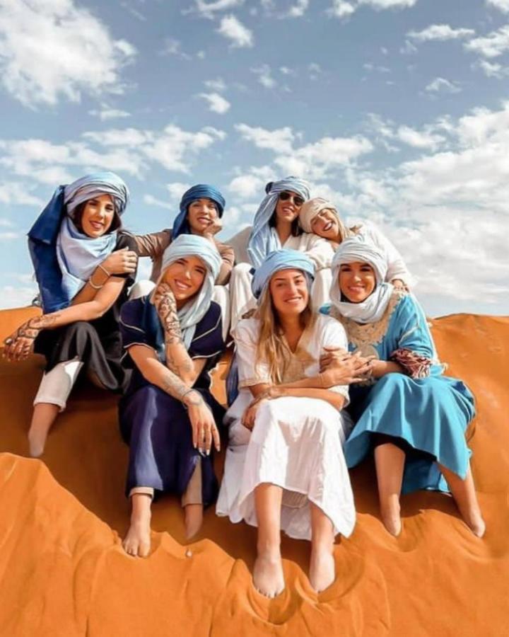 Authentic Desert Luxury Camp 梅尔祖卡 外观 照片