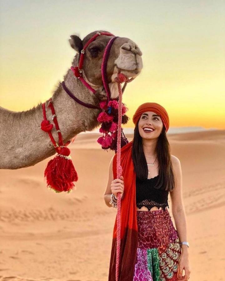 Authentic Desert Luxury Camp 梅尔祖卡 外观 照片