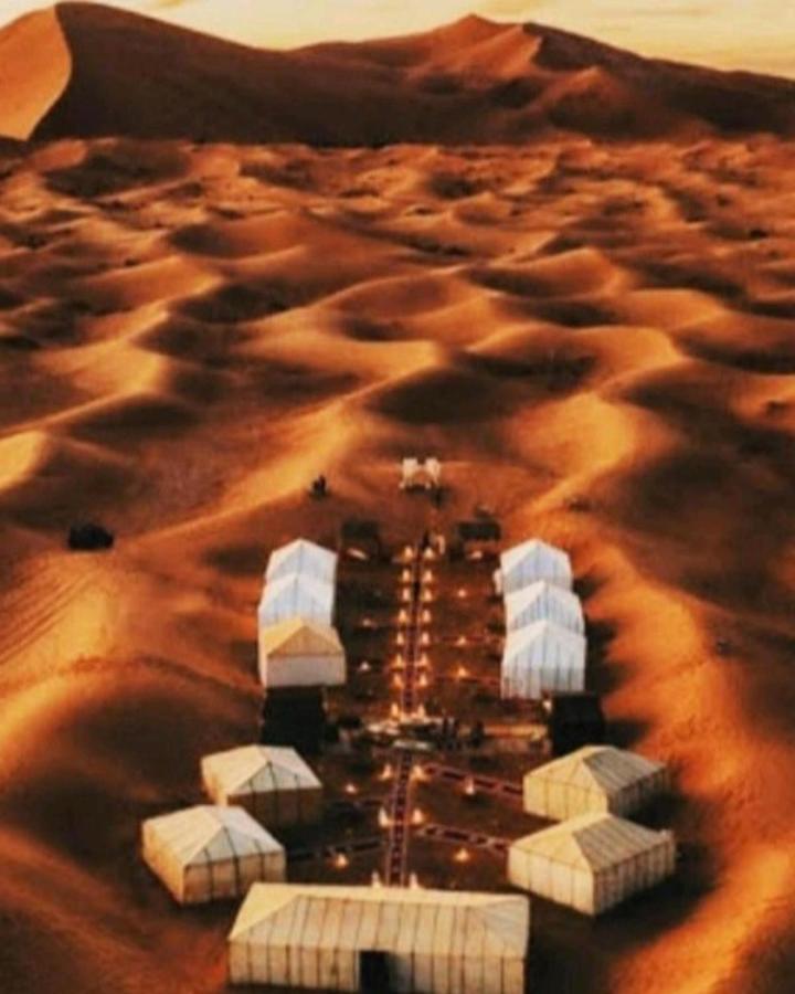 Authentic Desert Luxury Camp 梅尔祖卡 外观 照片