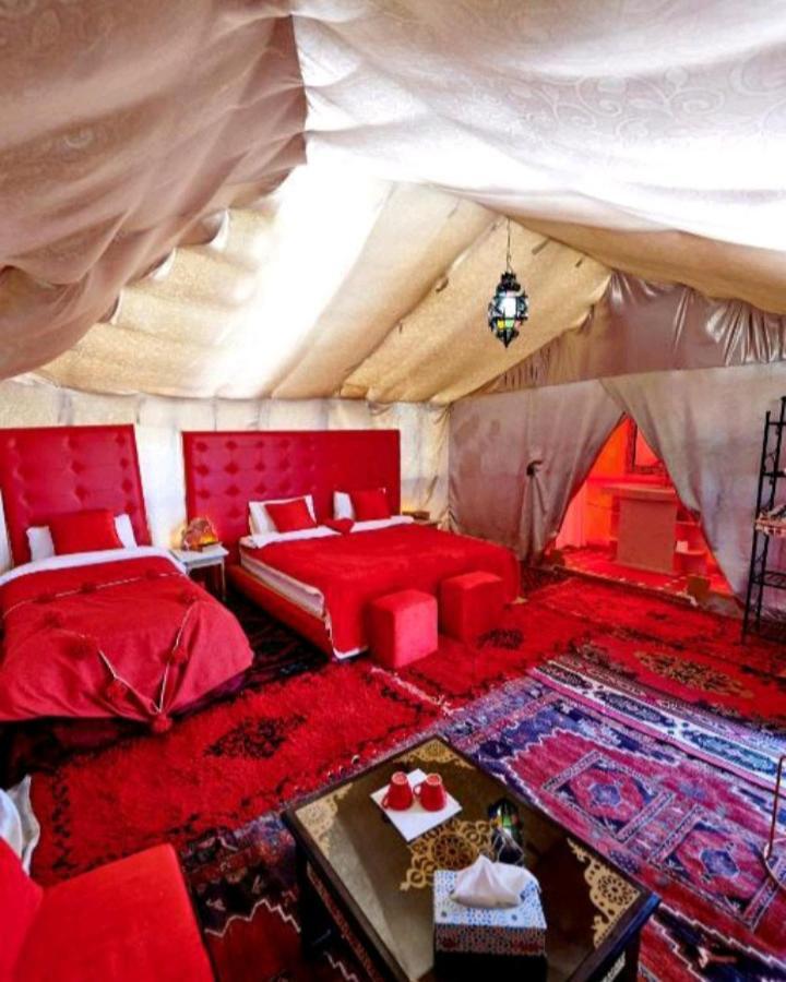 Authentic Desert Luxury Camp 梅尔祖卡 外观 照片