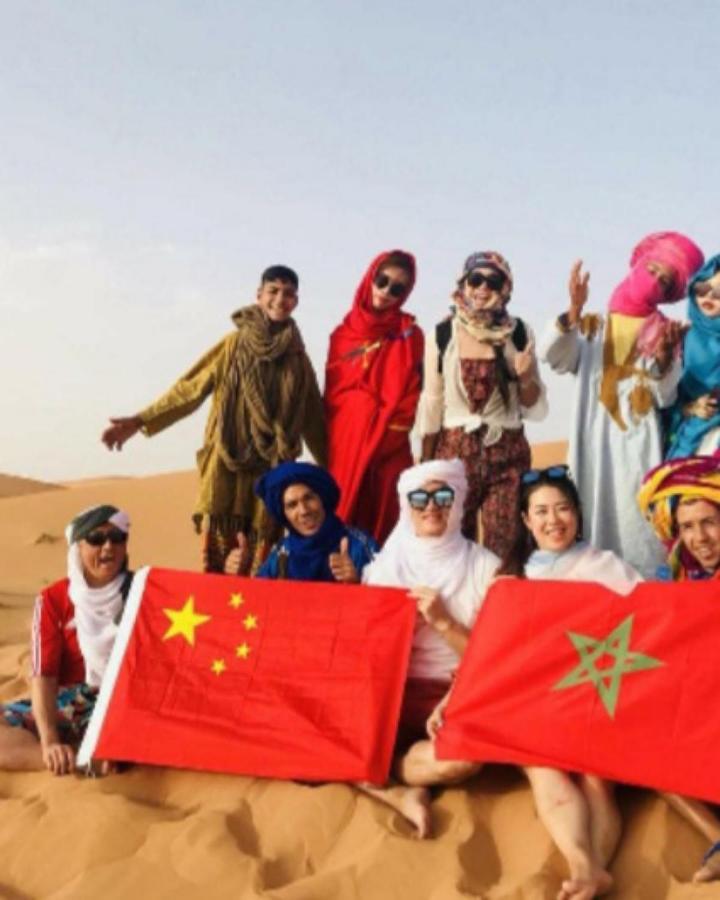 Authentic Desert Luxury Camp 梅尔祖卡 外观 照片
